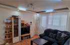 Apartament cu 3 camere semidecomandat în Girocului - 1