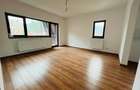 Apartament cu 4 camere decomandat în Central - 9