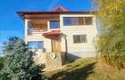 Casă cu 7 camere cu Teren 775 Mp în Cocorăștii Grind - 1