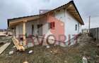 Duplex cu 4 camere cu Canalizare în Moșnița Nouă - 2