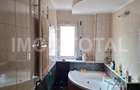 Apartament cu 4 camere decomandat în Găvana 3 - 3