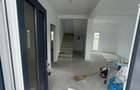Casă cu 4 camere cu Teren 300 Mp în Central - 2