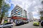 Apartament cu 3 camere în Central - 1