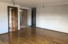 Casă cu 5 camere cu Teren 900 Mp în Sânpetru - 3