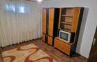 Apartament cu 3 camere decomandat în Independenței - 8