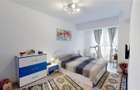 Apartament cu 4 camere decomandat în Tractorul - 4