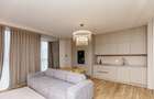 Apartament cu 3 camere semidecomandat în Circumvalațiunii - 1