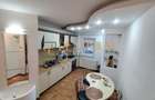 Apartament cu 3 camere decomandat în Girocului - 2
