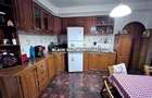 Casă individuală cu 7 camere cu Garaj în Central - 7