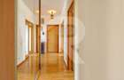 Apartament cu 3 camere decomandat în P-ța Victoriei - 3