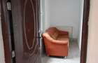 Inchiriez apartament la casa - 2