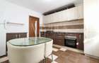 Apartament cu 4 camere decomandat în Central - 3