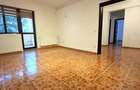 Apartament 3 camere Ultracentral etaj 1 - 3