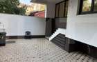 Apartament cu 4 camere decomandat în Crângași - 2
