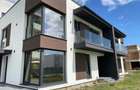 Duplex cu 4 camere cu Canalizare în Exterior Sud - 3