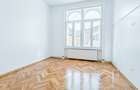 Apartament cu 3 camere decomandat în Centrul Istoric - 2