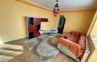 Apartament cu 3 camere semidecomandat în Gorjului - 1