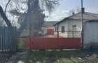 Persoana fizica vand Casa batraneasca si anexe Mereni - 1