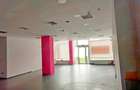 Semi-central spatiu comercial de 130 de mp - 1