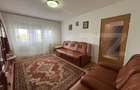 Apartament cu 3 camere semidecomandat în Craiovița Nouă - 3