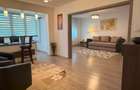 Apartament cu 3 camere decomandat în Central - 3