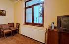 Apartament cu 3 camere nedecomandat în Schei - 9