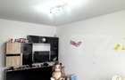 Apartament cu 3 camere decomandat în Astra - 2