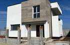 Casă cu 5 camere cu Teren 400 Mp în Berceni - 1