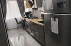 Proprietar vand apartament 3 camere - 5