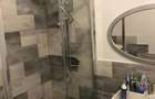Apartament 3 camere, cladire istorica, zona Sinaia - 1