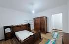 Apartament cu 3 camere , decomandat , cu 2160 mp teren intra - 15