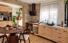 Corbeanca **Vila cu teren de 1.029 mp, gradina matura ?i terase Com 0