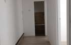 De vanzare apartament cu trei camere, renovat, cu pivnita