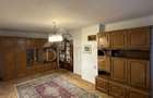 Apartament cu 3 camere in zona centrala - 1