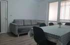 Vand apartament cu 3 camere situat in Cugir - 4