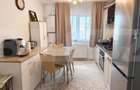 Apartament 3 camere - etaj intermediar - zona Decebal - 4