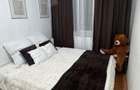 Ofer spre inchiriere apartament cu 2 camere mobilat
