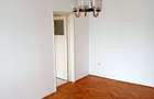 Apartament 3 camere confort 1 semidecomandat, etaj 3, zona Garii.