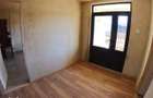 Casa la pret de apartament 4 camere, teren 1770 mp, renovata Ciorani - 16