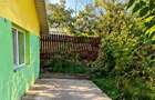 Casa cu livada pe rod ?i 4.300 m2 teren gospodarie completa in Epureni. Pre? 59.000 negociabil.
