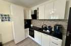 Apartament 2 camere, transformat in 3 - 12