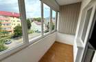 Apartament 2 camere, decomandat - 1