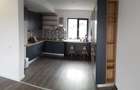 Proprietar - Single 4 camere, 330 mp curte compacta, living 40 mp