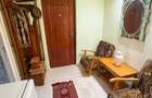 Apartament cu 2 camere, situat in zona ultracentrala a orasului Piatra-Neamt. Imobilul este dotat cu multiple imbunatatiri. Str Mihai Eminescu