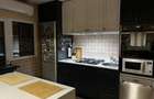 Apartament cu 3 camere, decomandat, modernizat, par?ial mobilat - 1