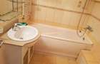 Inchiriez apartament cu 4 camere in Zamca - 3