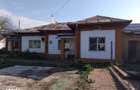 Casa de vanzare Petre Iorgulescu ?i teren - 2
