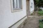 Vand casa + gradina la strada principala - 2