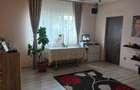 Proprietar ,vand casa cu  5 camere