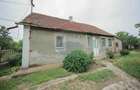 De vanzare casa cu 3 camere ?i teren 3205 mp in Sannicolau Roman - 12